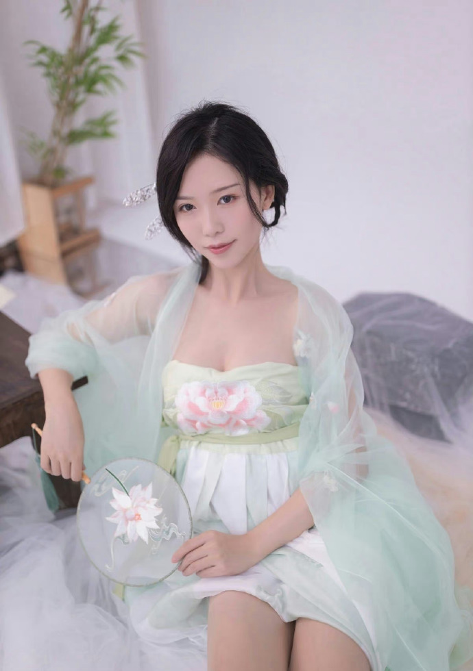 我的阿勒泰 封面